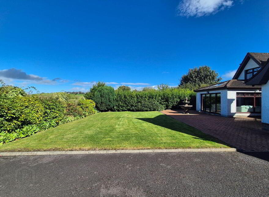 Hillcrest, Quignalegan, Ballina, F26EK52