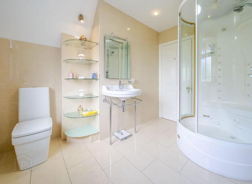 Hillcrest, Quignalegan, Ballina, F26EK52