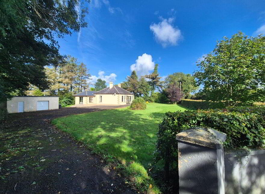 Rathduff, Cloghans, Knockmore, F26Y9E4