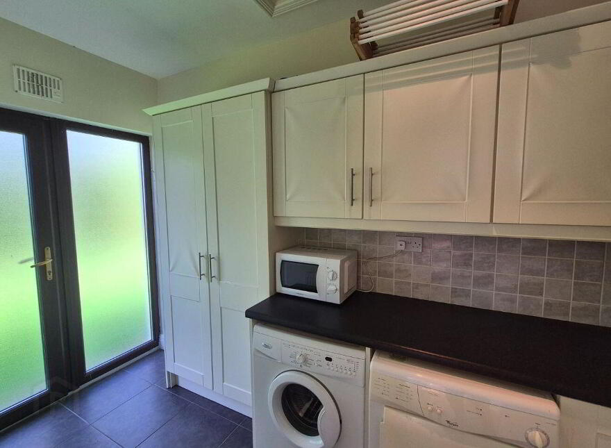 Rathduff, Cloghans, Knockmore, F26Y9E4