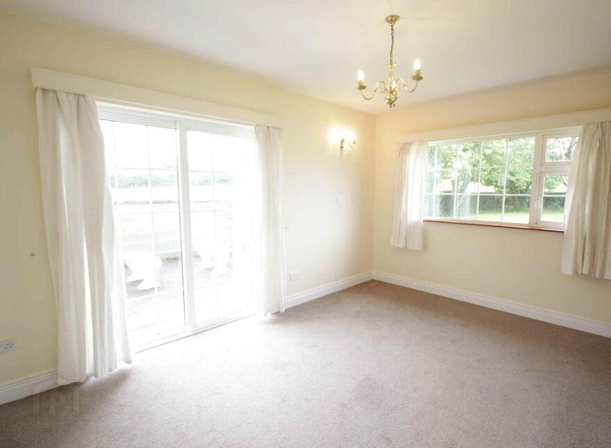 College Hill, Ballycahill, Templemore, E41A9X9
