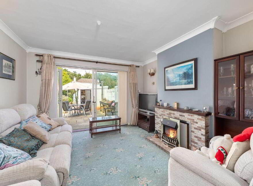 154 Santry Close, Dublin 9, D09F2P4