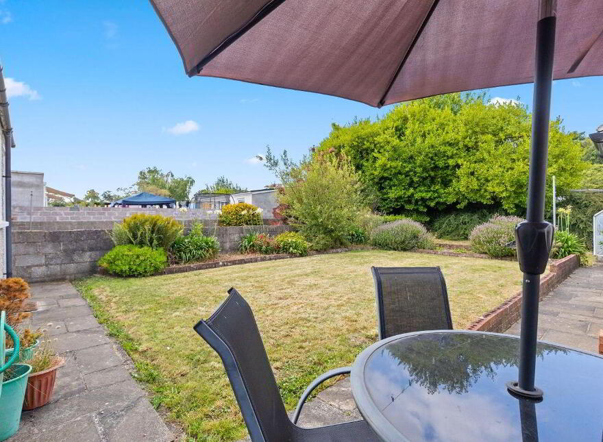 154 Santry Close, Dublin 9, D09F2P4
