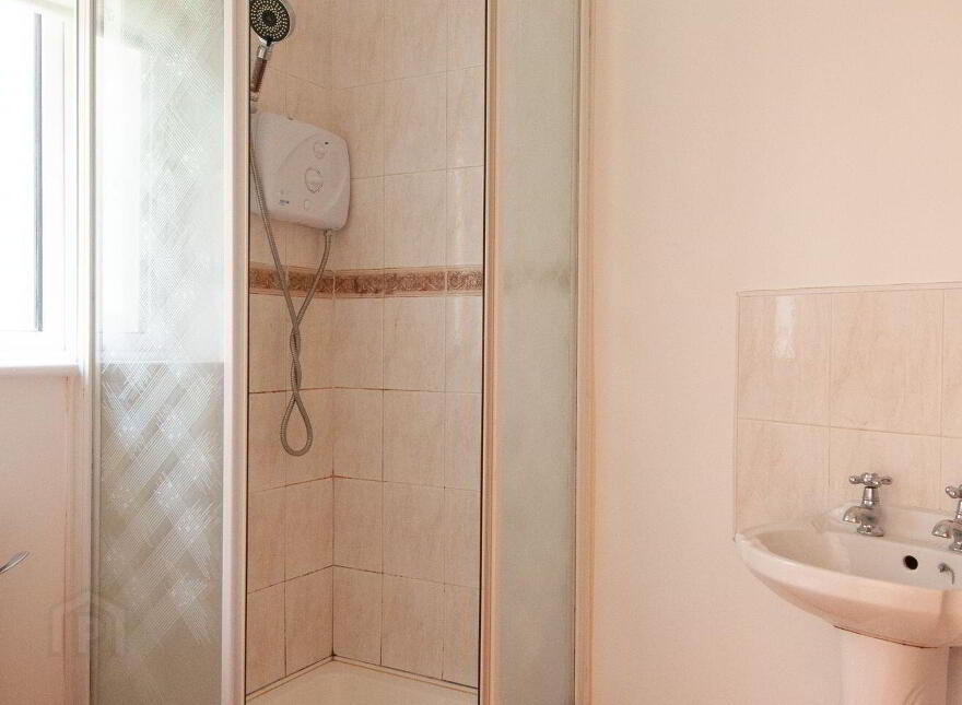 8A Ardamine Grove, Ardamine, Y25WP94