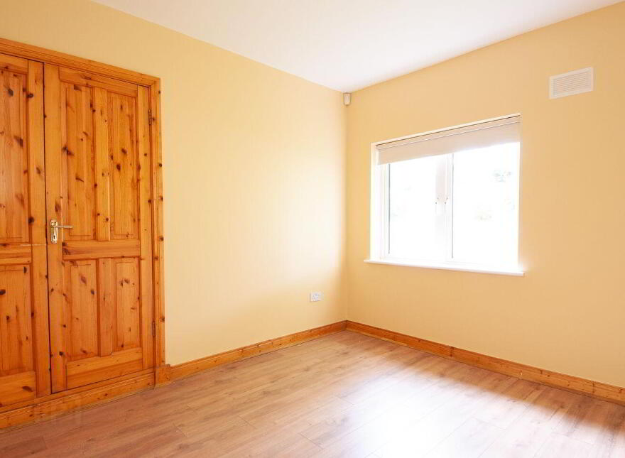 8A Ardamine Grove, Ardamine, Y25WP94
