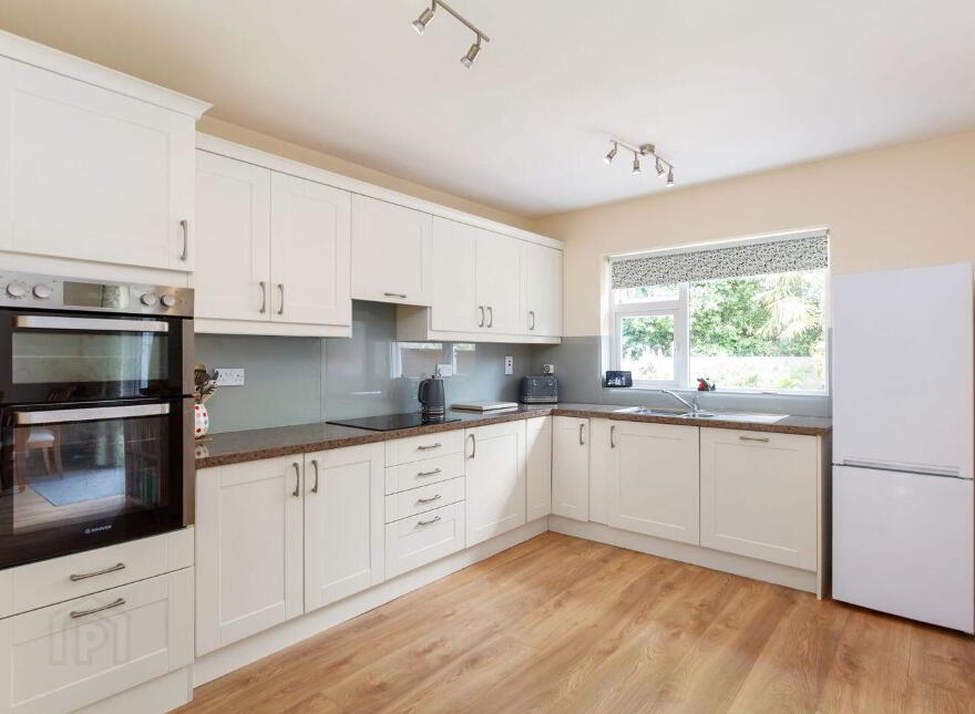 80 Hazelwood, Gorey, Y25CP20