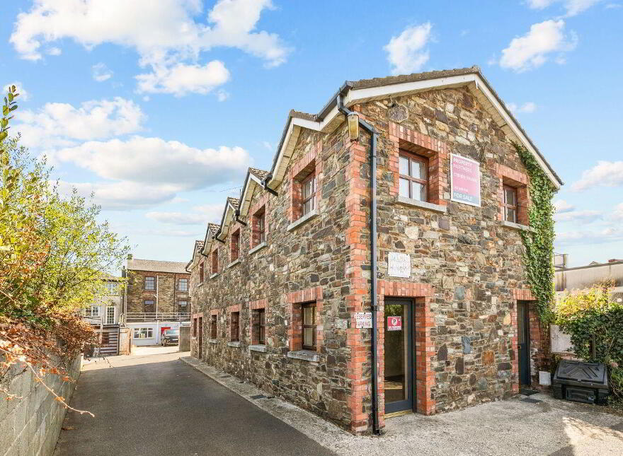 Union Hall, Pearse Street, Gorey, Y25W3P9
