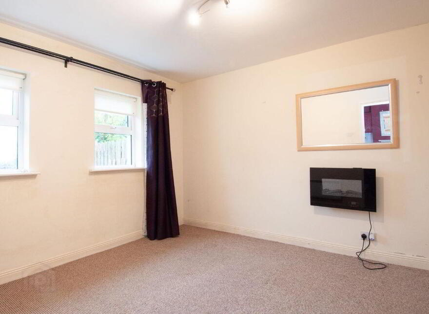 11 Courtown Cove, Riverchapel, Riverchapel, Y25YH74
