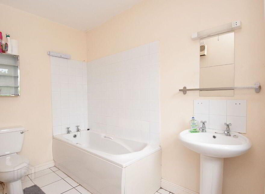 11 Courtown Cove, Riverchapel, Riverchapel, Y25YH74