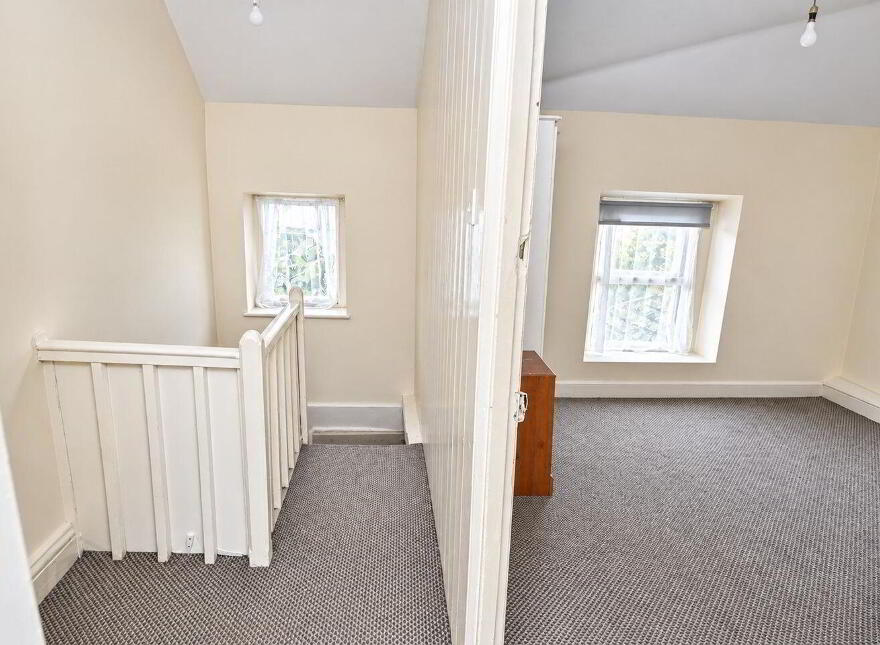6 Pearse Street, Gorey, Y25HY88