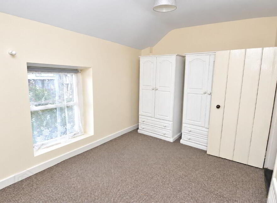 6 Pearse Street, Gorey, Y25HY88