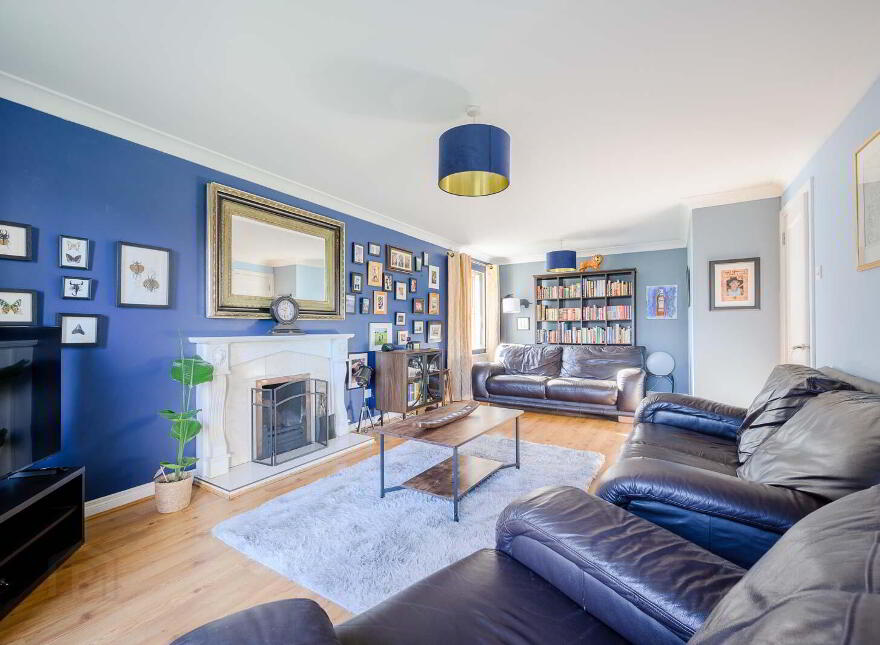 16 Lord Warden's Green, Bangor, BT19 1YR