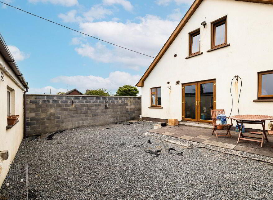 2 The Alcove, Channel Road, Rush, K56X650