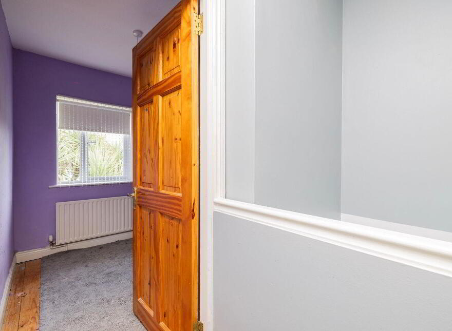 13 The Crescent, St. Catherines, Rush, K56HD36