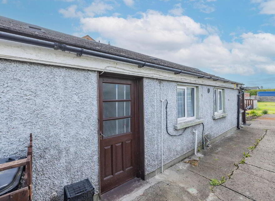 House And Glasshouses, Sundrive Road, Rush, K56FH32