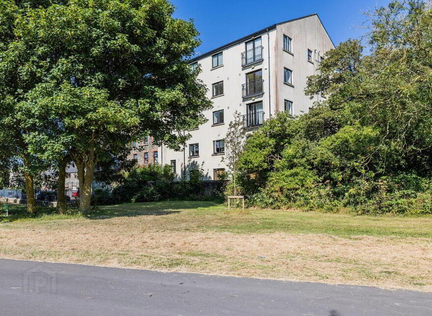 18 The Cornmill, Vauxhall Street, Balbriggan, K32W328
