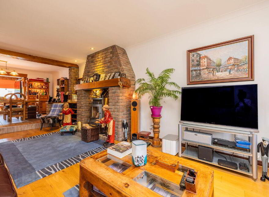 Wintzerhaus, Channel Road, Rush, K56WK85