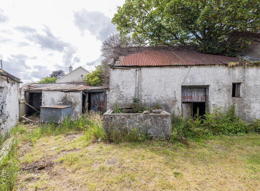 Iona, 84 Channel Road, Rush