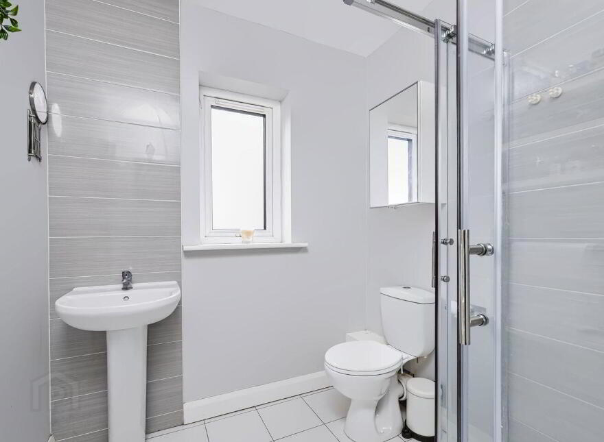 18 Castleland Park Place, Balbriggan, K32RY70
