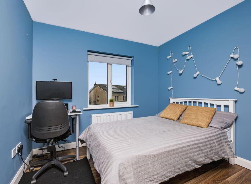 18 Castleland Park Place, Balbriggan, K32RY70