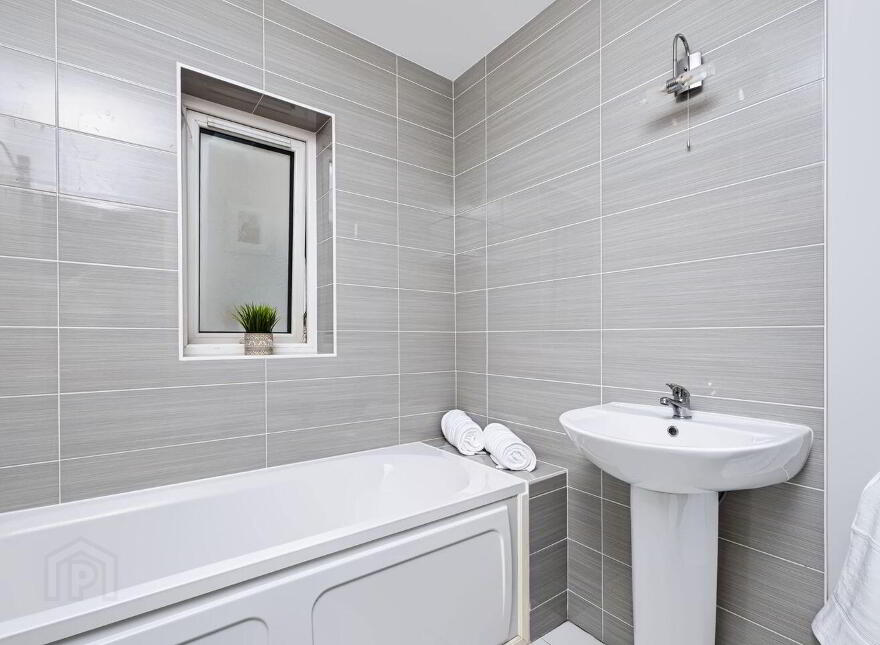 18 Castleland Park Place, Balbriggan, K32RY70