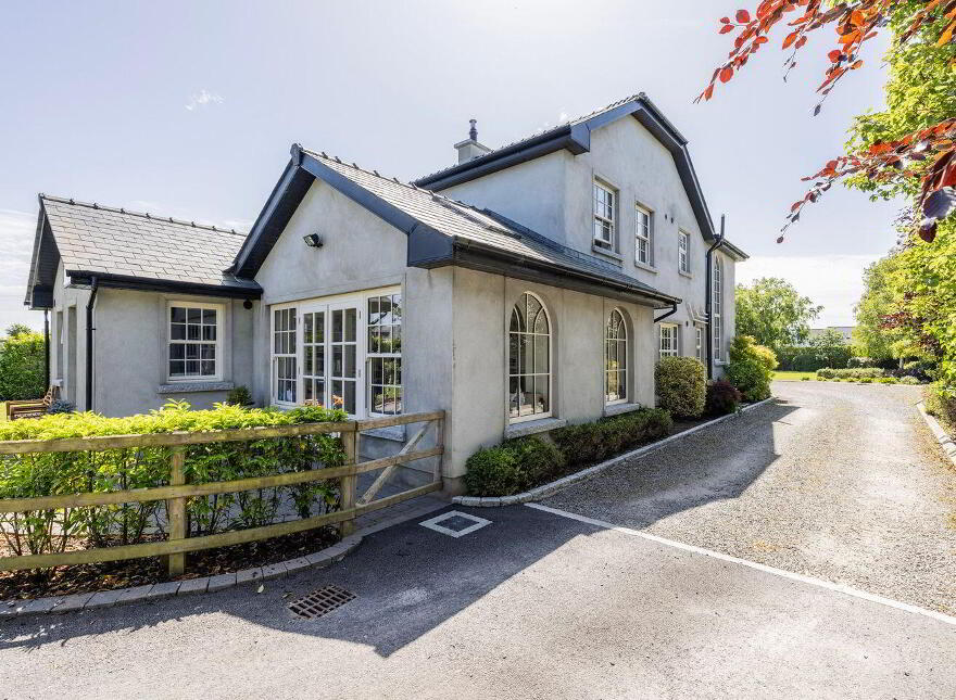 Faoi Lion Sail, Spout Road, Rush, K56RY19