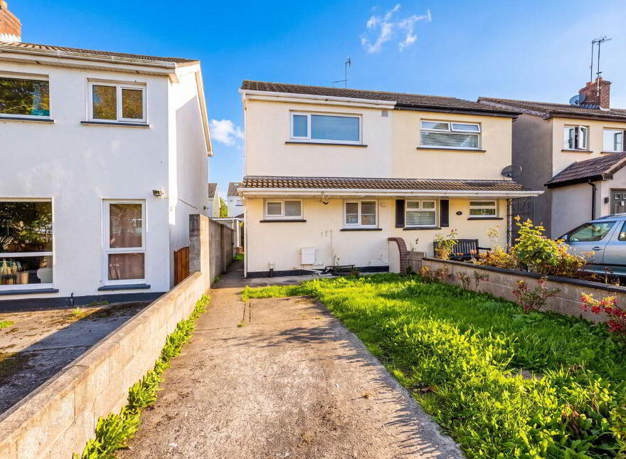 82 Tara Court, Balbriggan, K32HY10 photo