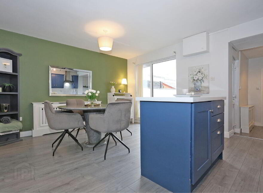 24 Tradaree Court, Shannon, V14V258