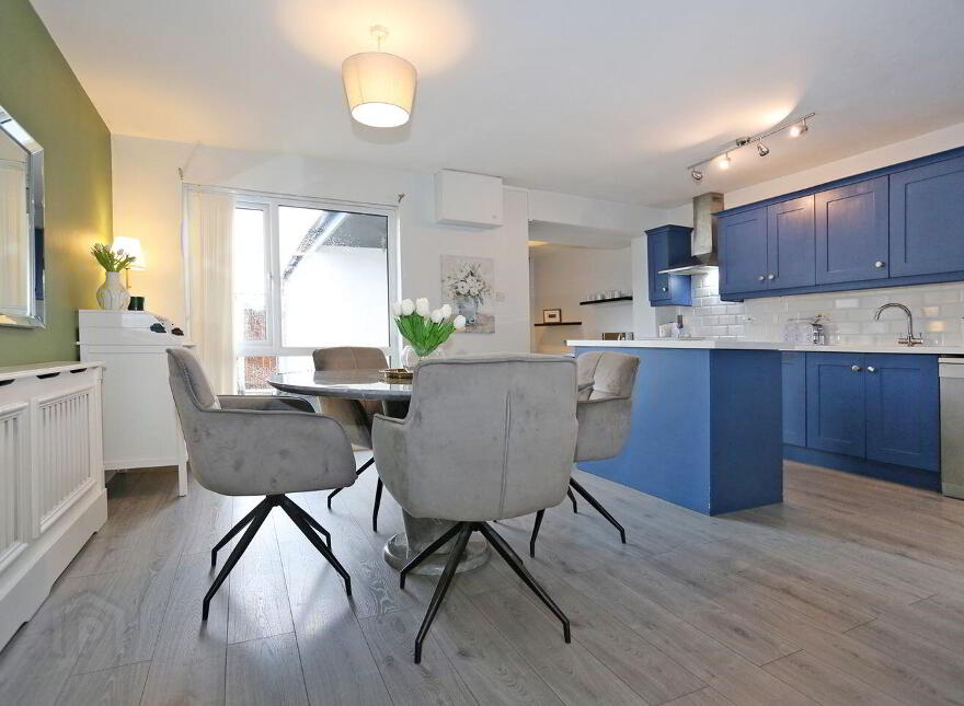 24 Tradaree Court, Shannon, V14V258