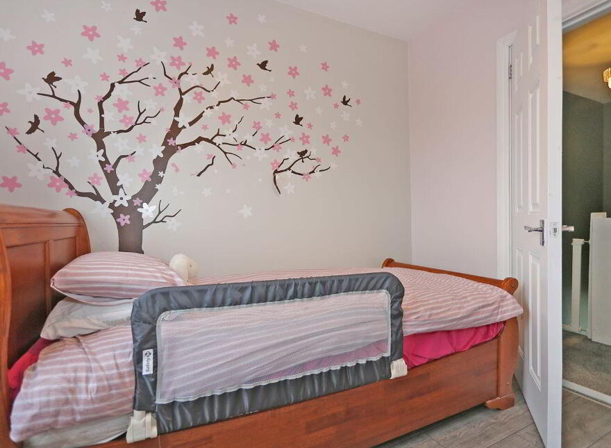 24 Tradaree Court, Shannon, V14V258
