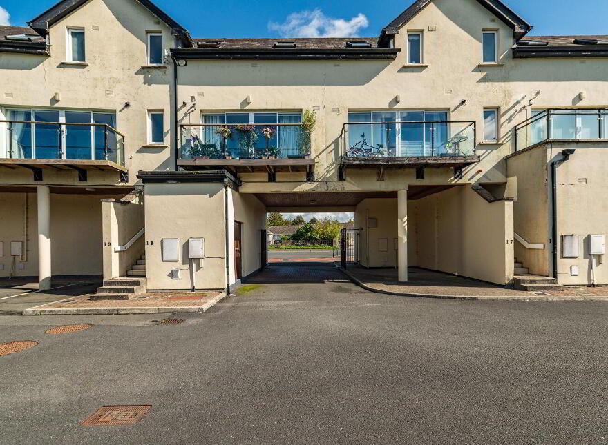 12 Sallins Town Centre, Clane Road, Sallins, W91PY53