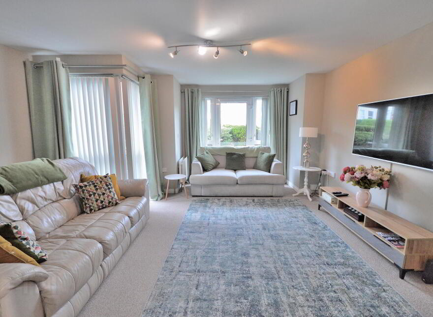 Apt 1, 53 Bryansburn Road, Bangor, BT20 3SD