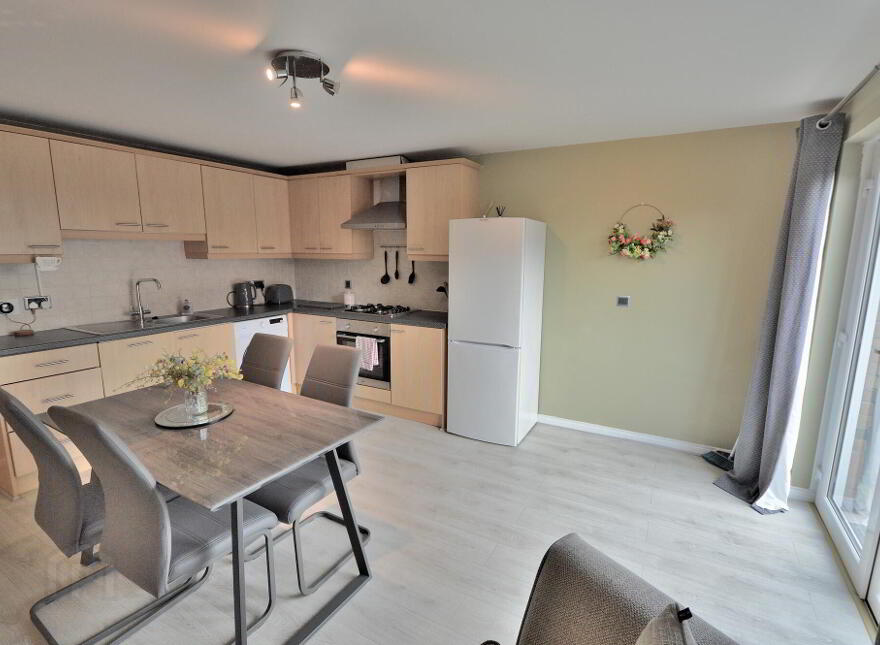 Apt 1, 53 Bryansburn Road, Bangor, BT20 3SD