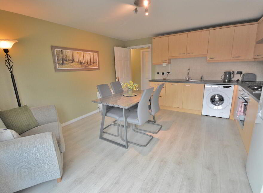 Apt 1, 53 Bryansburn Road, Bangor, BT20 3SD