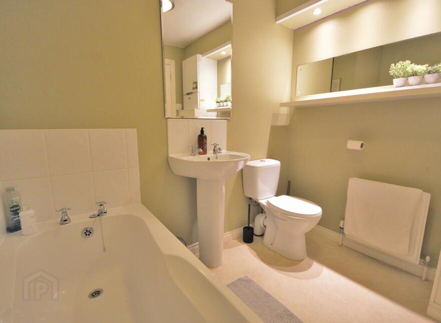 Apt 1, 53 Bryansburn Road, Bangor, BT20 3SD
