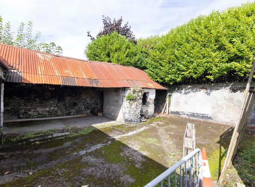 Site, With Derelict House, Bridge Street, Navan