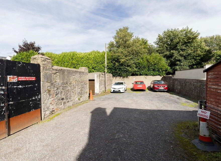 Site, With Derelict House, Bridge Street, Navan