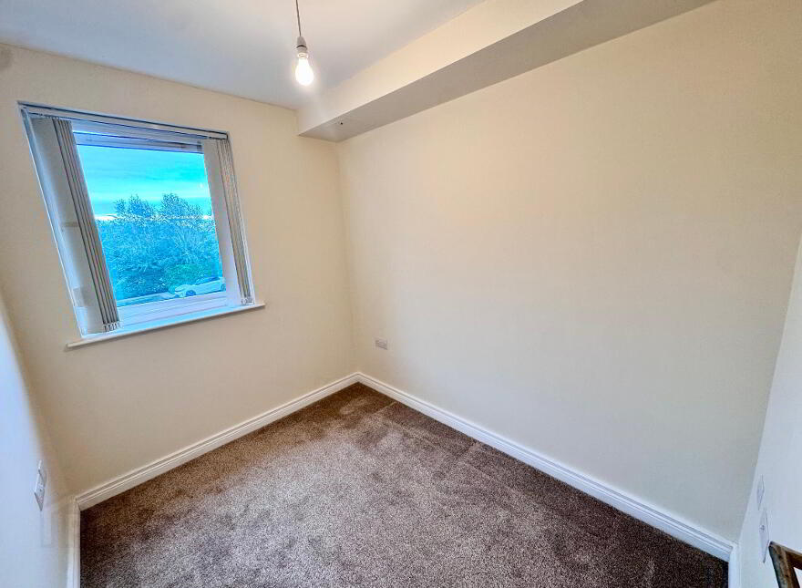 Apt 3, 187 West Circular Road, Belfast, BT13 3QF