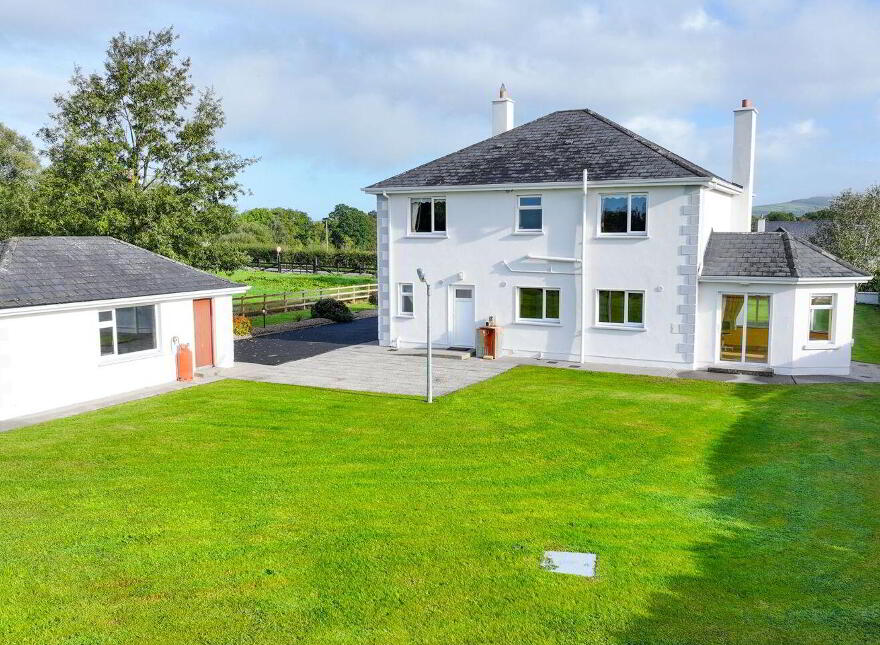 Knockloughlin, Newtownforbes, Newtownforbes, N39H1X8