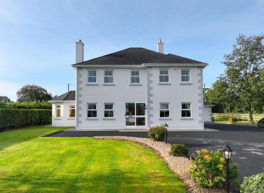 Knockloughlin, Newtownforbes, Newtownforbes, N39H1X8