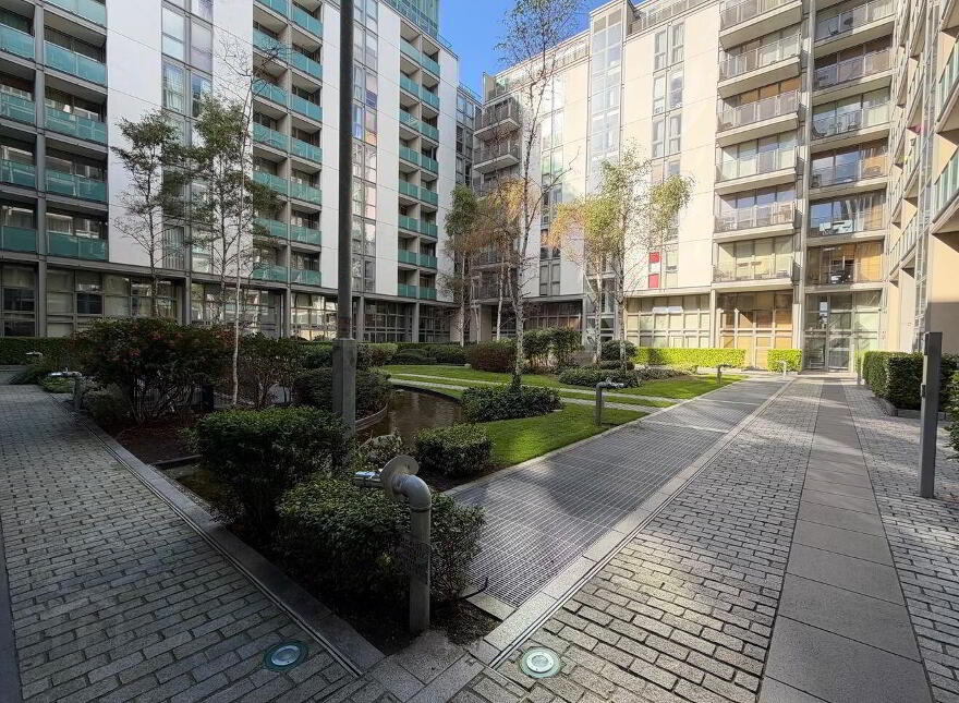 Apartment 84 Kirkpatrick House Spencer Dock, Dublin 1, D01EA43