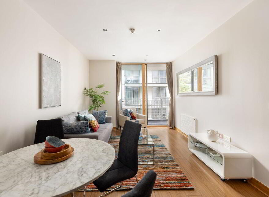 Apartment 84 Kirkpatrick House Spencer Dock, Dublin 1, D01EA43
