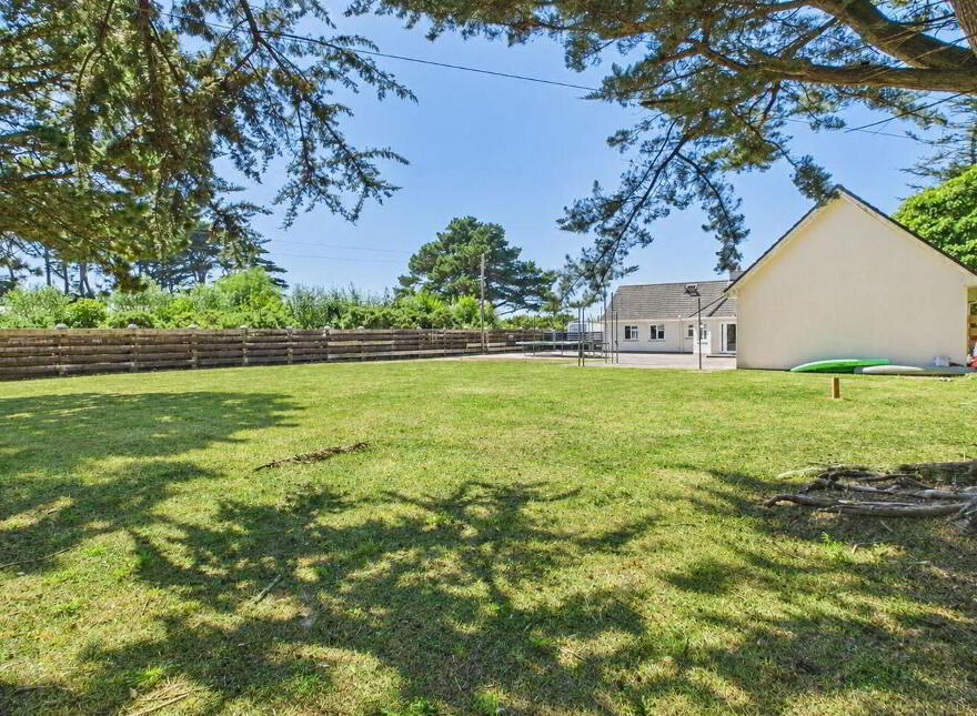Stella Maris, Burrow, Rosslare Strand, Y35RR88