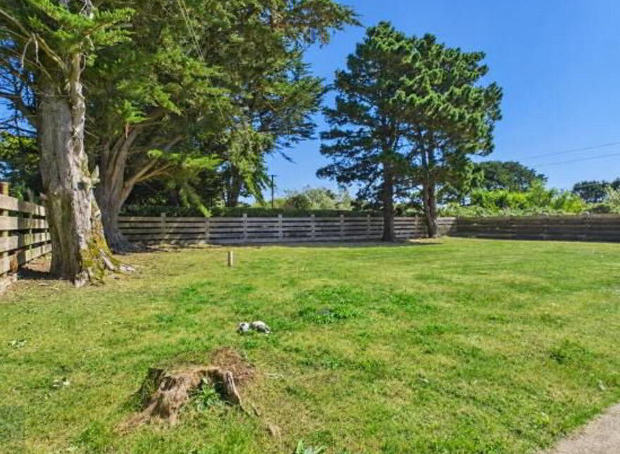 Stella Maris, Burrow, Rosslare Strand, Y35RR88