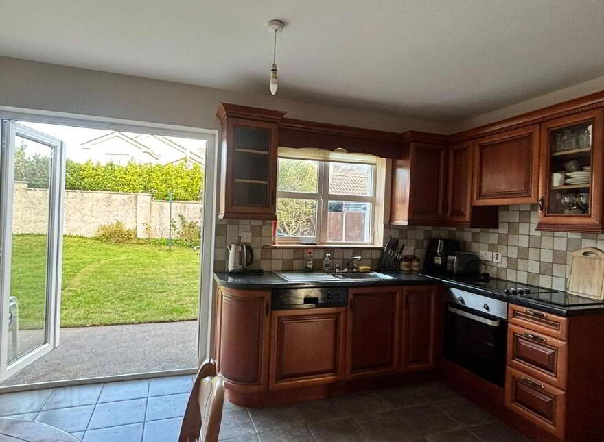 32 Dun Eoin Meadows, Carrigaline, P43VN08