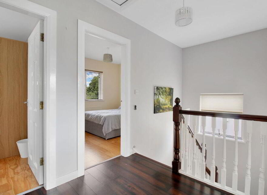 27 Orchard Grove, Newtown Cunningham, F93W326
