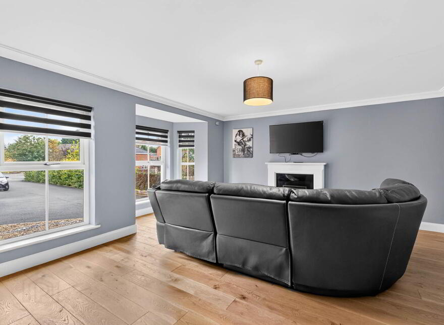 5 Quillyburn Hall, Dromore, BT25 1FY