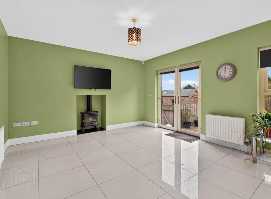 5 Quillyburn Hall, Dromore, BT25 1FY