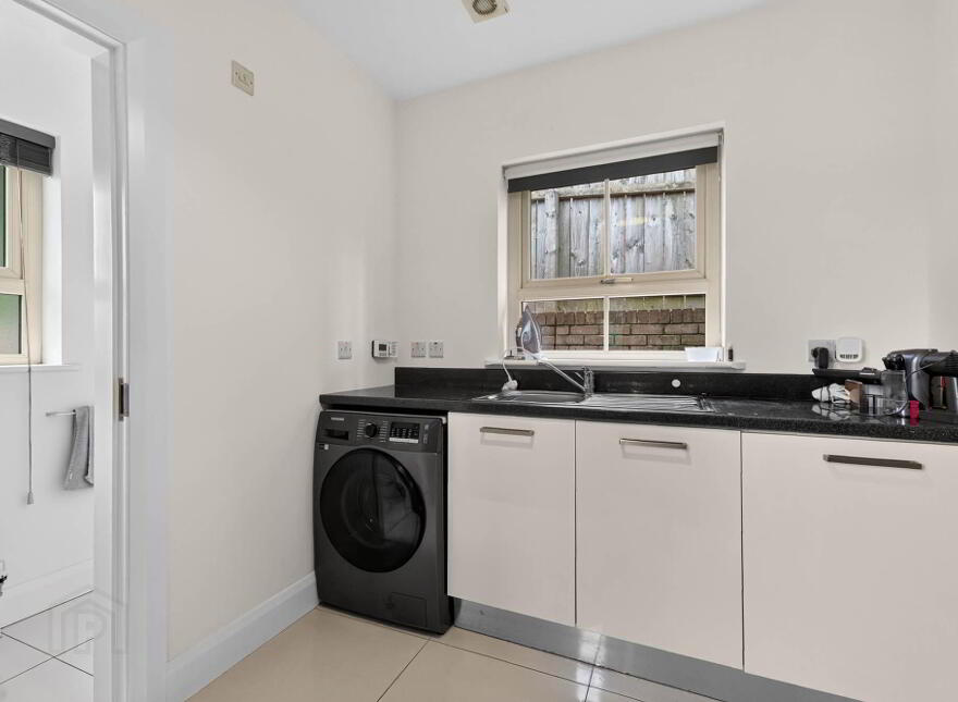 5 Quillyburn Hall, Dromore, BT25 1FY