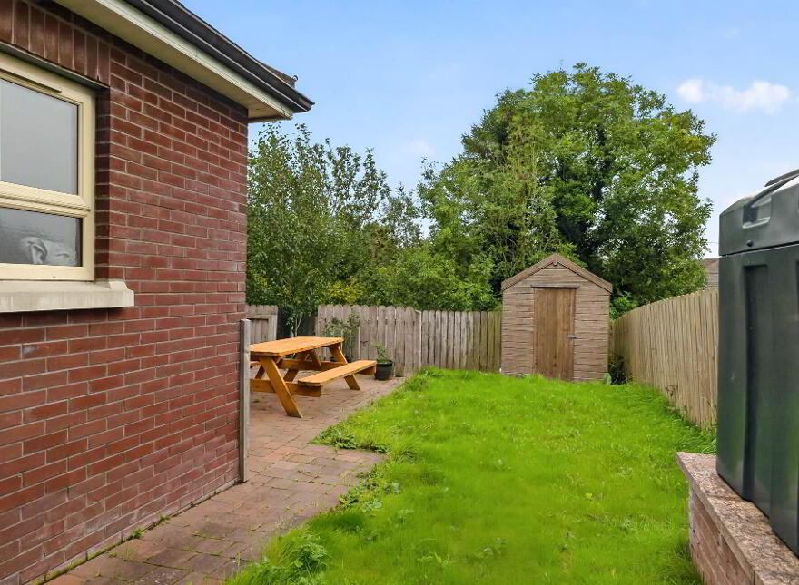 5 Quillyburn Hall, Dromore, BT25 1FY